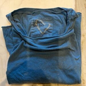 Frank & Eileen powder blue tee